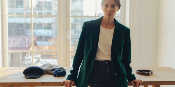 Bomuldsfløjl til daglig brug – inspirerende idéer til jakker, bukser og tilbehør